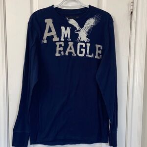 American Eagle Outfitters Blue and White Shirt
